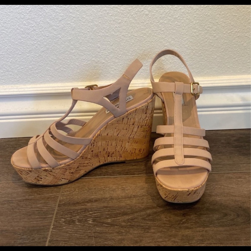Steve Madden Wedge heels size 8